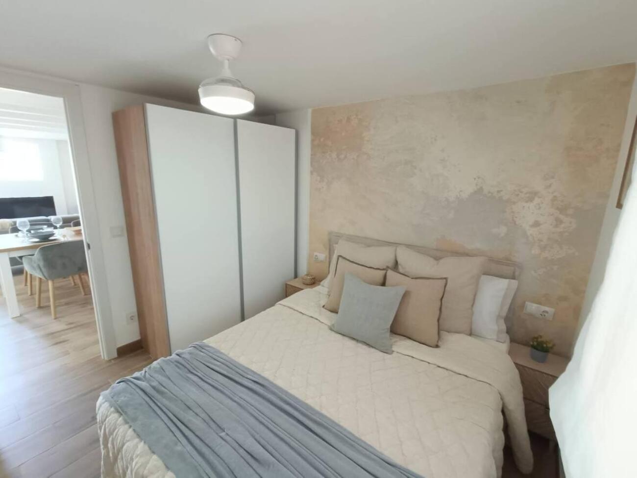 Nuevo Apartamento Moderno En Benicasim Con Terraza Y A Minutos De La Playa Бенікасім Екстер'єр фото